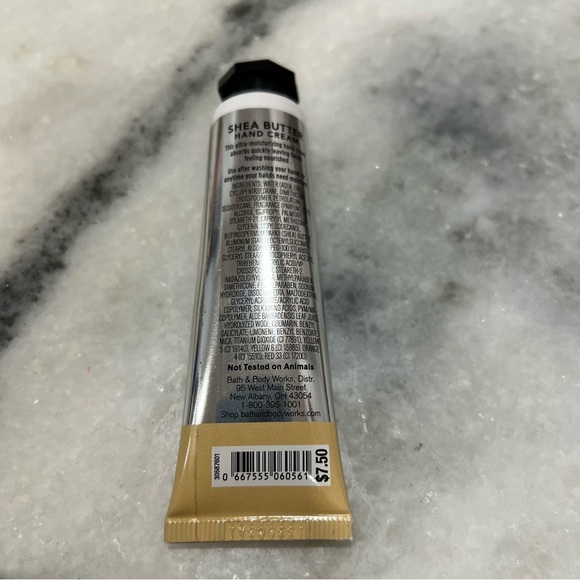 L'Occitane Shea Butter Hand Cream - Picture 3 of 5